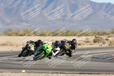 media/Dec-06-2025-CVMA (Sat) [[4a896cc04c]]/Race 8- Formula 40 MW and LW/